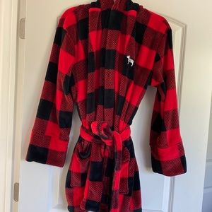 Victoria Secret PINK robe